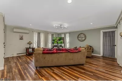 493 Route 614, Union Township, NJ 08802 - Photo 11