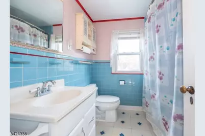 11 Oak Grove Rd, Caldwell, NJ 07006 - Photo 25