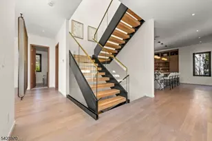 9 Farbrook Dr, Millburn, NJ 07078 - Photo 3