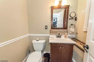 33 Lawrence Rd, Randolph Township, NJ 07869 - Photo 19