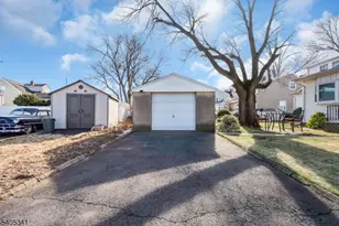 145 N 24th St, Kenilworth, NJ 07033 - Photo 31