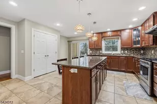 32 Seminole Ave, Rockaway Township, NJ 07866 - Photo 9
