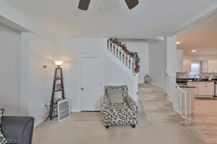 389 Grant St, Phillipsburg, NJ 08865 - Photo 9