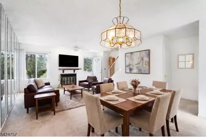 81 Woodland Dr, Roselle, NJ 07203 - Photo 1