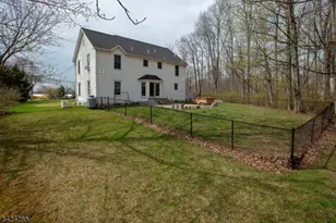 28 Weldon Rd, Jefferson Township, NJ 07849 - Photo 9