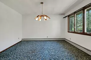 24 Deerhaven Ln, Jefferson Township, NJ 07435 - Photo 9