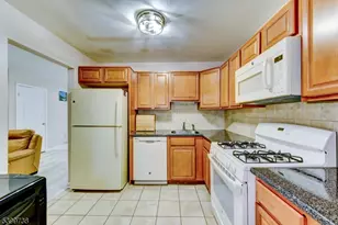6 Hansen Pl, Wayne Twp., NJ 07470 - Photo 23