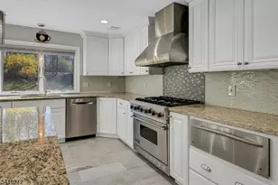 21 Hewlett Rd, Montville Township, NJ 07082 - Photo 13