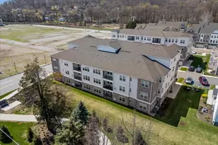 11 Veterans Wy, Morris Plains, NJ 07950 - Photo 3