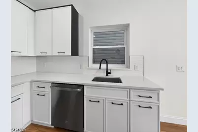 [Address not provided], Newark, NJ 07103 - Photo 25