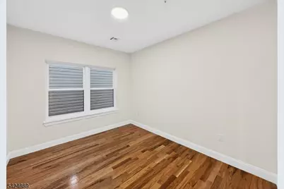 [Address not provided], Newark, NJ 07103 - Photo 7
