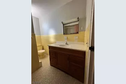 148-152 Newark  Unit 3, Belleville, NJ 07109 - Photo 7