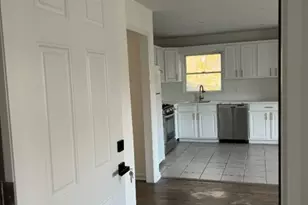 794 W Broad St, Westfield, NJ 07090 - Photo 3