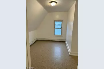 100 Peabody #3, Newark, NJ 07104 - Photo 5