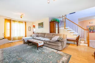 13 Witherwood Dr, Hardyston Township, NJ 07419 - Photo 5