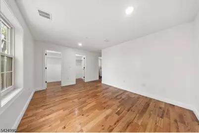 420 18th Ave, Newark, NJ 07108 - Photo 17