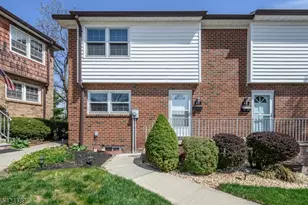 4 Cardinal Ln, Hillsborough Township, NJ 08844 - Photo 1