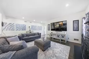 11 Rosewood Ln, Denville, NJ 07834 - Photo 15