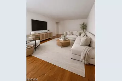 565 Grove St #A-11, Clifton, NJ 07013 - Photo 1