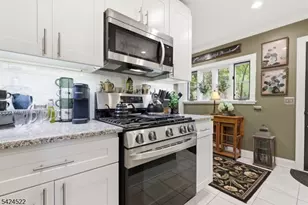 30 Swan St, Lambertville, NJ 08530 - Photo 15