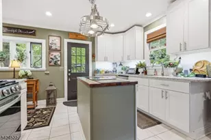 30 Swan St, Lambertville, NJ 08530 - Photo 11