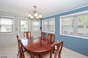722 Pine St, Roselle Park, NJ 07204 - Photo 9