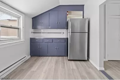 211 N 13th St, Newark, NJ 07107 - Photo 27