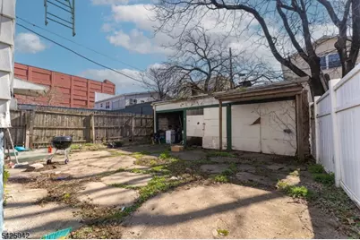 211 N 13th St, Newark, NJ 07107 - Photo 45