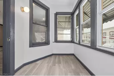 211 N 13th St, Newark, NJ 07107 - Photo 17