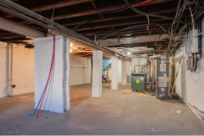 211 N 13th St, Newark, NJ 07107 - Photo 39