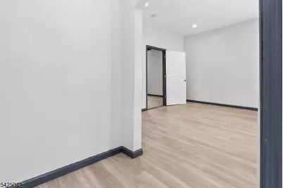 211 N 13th St, Newark, NJ 07107 - Photo 19
