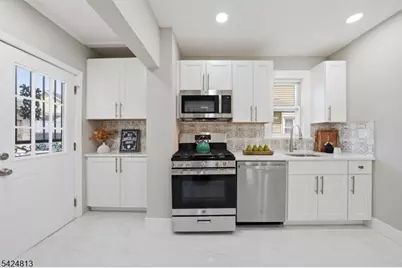1466 Center St, Hillside, NJ 07205 - Photo 11