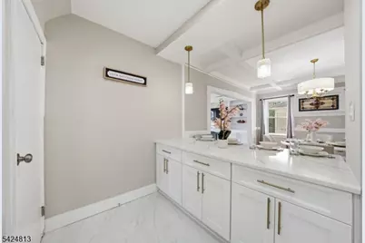 1466 Center St, Hillside, NJ 07205 - Photo 15