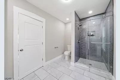 1466 Center St, Hillside, NJ 07205 - Photo 17