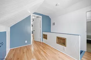 31 Ackerson Pl, Passaic, NJ 07055 - Photo 15