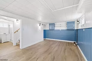 31 Ackerson Pl, Passaic, NJ 07055 - Photo 19