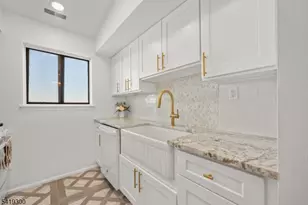 114 Pennington Ave, Passaic, NJ 07055 - Photo 5
