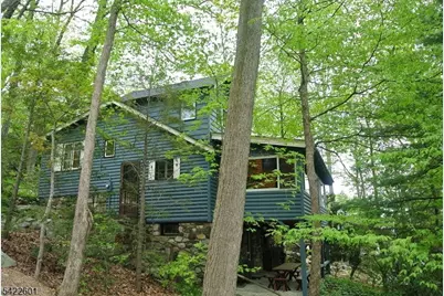 1193 Lakeside Dr E, Vernon, NJ 07422 - Photo 7