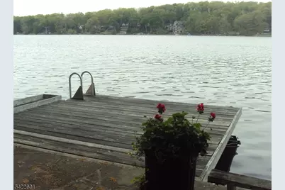 1193 Lakeside Dr E, Vernon, NJ 07422 - Photo 23