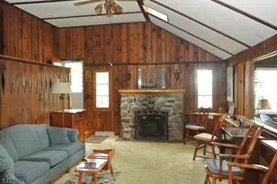 1193 Lakeside Dr E, Vernon, NJ 07422 - Photo 9