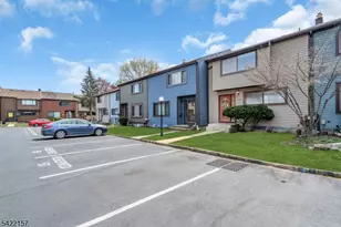 457 Brookside Ln, Hillsborough Township, NJ 08844 - Photo 11