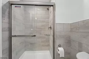 86 Crescent Ave, Passaic, NJ 07055 - Photo 37