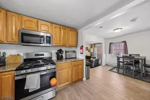 416 Frankfort St, Orange, NJ 07050 - Photo 11