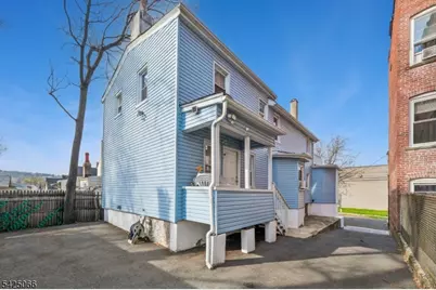 416 Frankfort St, Orange, NJ 07050 - Photo 3