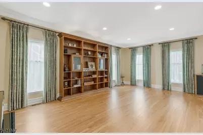182 Beaumonte Way, Bridgewater, NJ 08807 - Photo 11