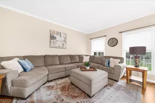 9 Hartley Ct, Alexandria Township, NJ 08848 - Photo 7