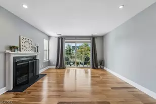 21 Lear Ct, East Brunswick Township, NJ 08816 - Photo 5