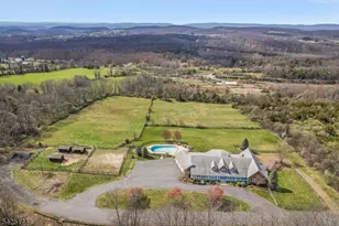 71 Kimble Ln, Sparta Township, NJ 07871 - Photo 3