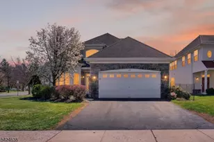 23 Schindler Ct, Franklin Township, NJ 08873 - Photo 3