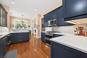 23 Schindler Ct, Franklin Township, NJ 08873 - Photo 11